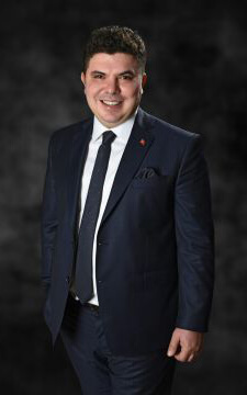 Av.Erhan KILIÇ - Buca Belediye Başkanı